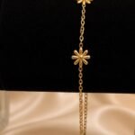 Gold Floral Daisy Charm Bracelet