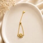 Golden Daisy Flower Chain Ring